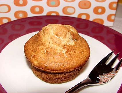 Ein einsames Bananen-Walnuss-Muffin! Ein einsames Bananen-Walnuss-Muffin!