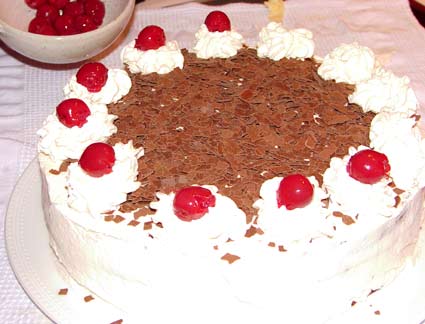 Schwarzwälderkirschtorte mit Dekoration! Schwarzwälderkirschtorte mit Dekoration!